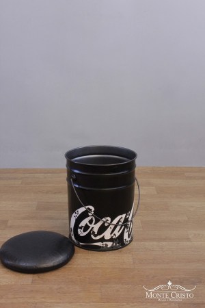 Banco de lata Coca-Cola